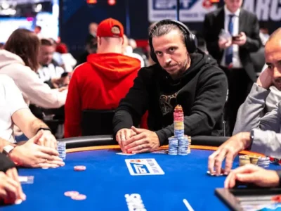 stratégia Agressiva de Poker